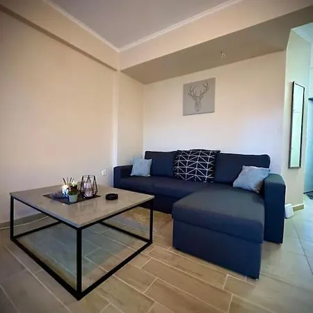 Апартаменты Modern House In Near The Center, Sea